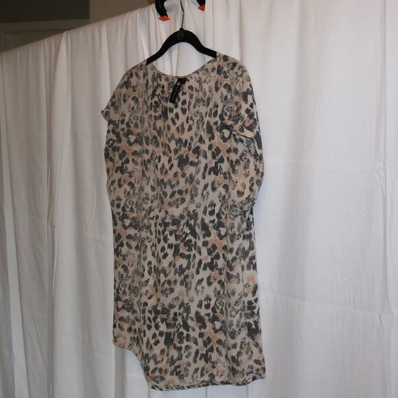 Cotton On Blouse Acid Wash Color Size Medium Dolman Short sleeve - Picture 9 of 10